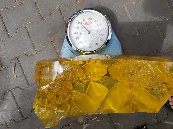 Glasbrocken Single gelb Unikat ca. 58 kg
