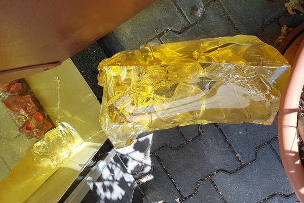 verkauft Glasstein Single gelb ca. 60 kg